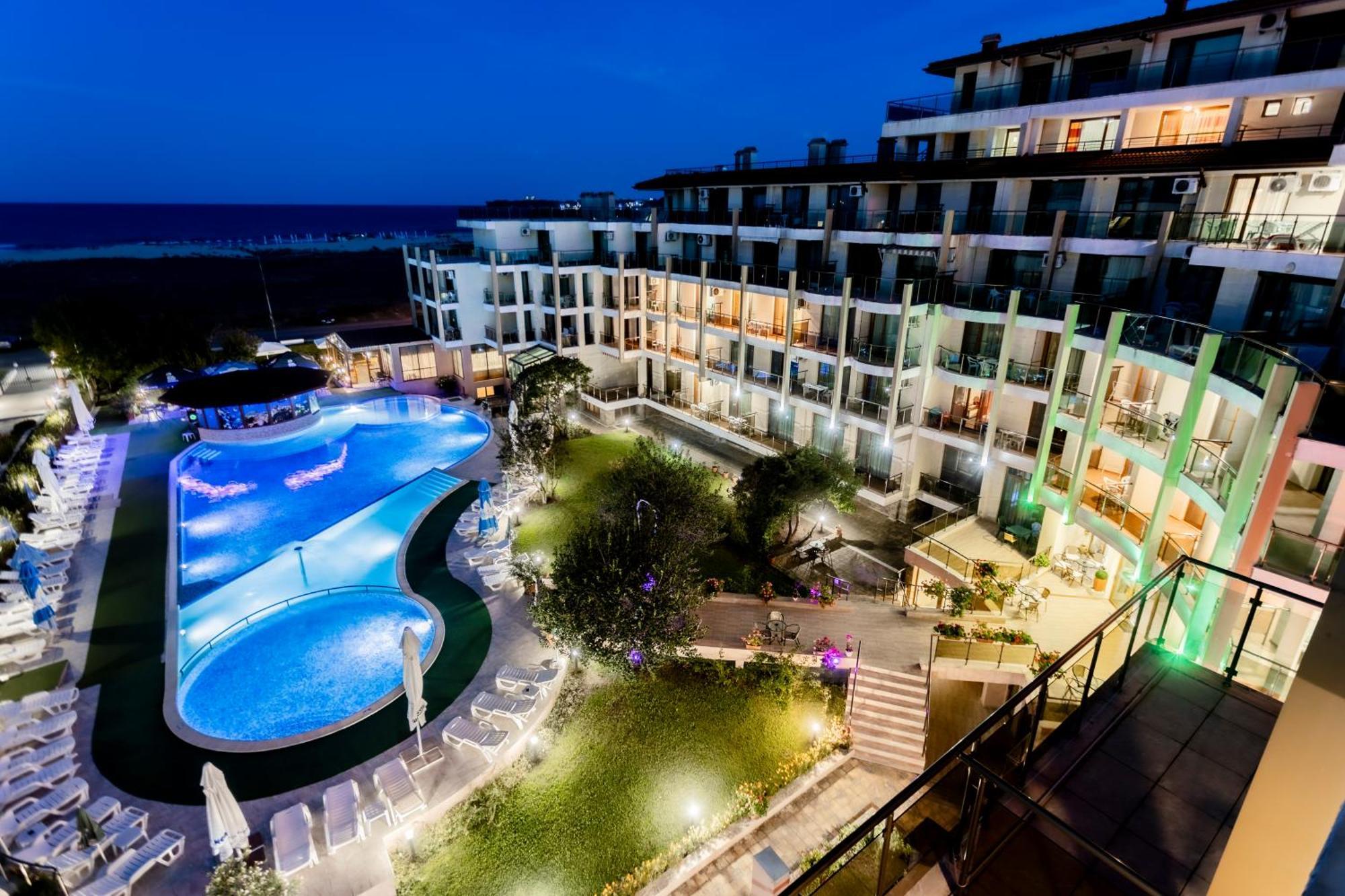 Aparthotel Hotel Prestige City II Primorsko Exteriér fotografie