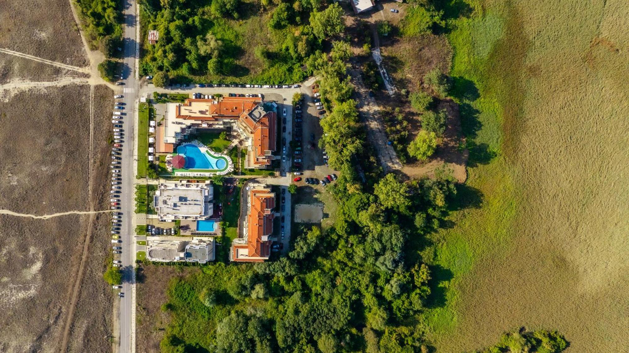 Aparthotel Hotel Prestige City II Primorsko Exteriér fotografie