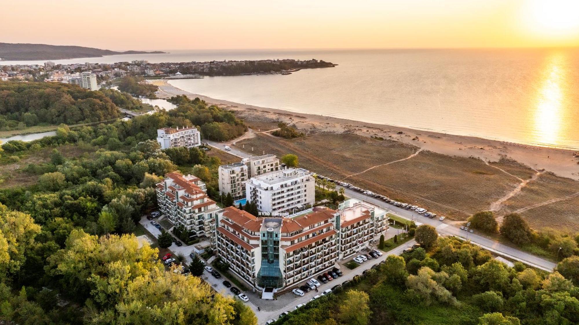 Aparthotel Hotel Prestige City II Primorsko Exteriér fotografie