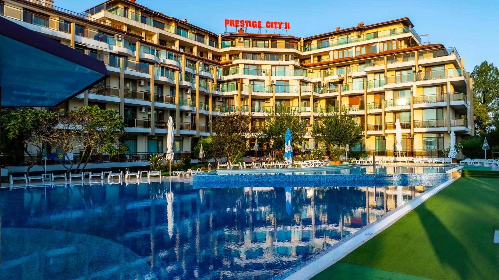 Aparthotel Hotel Prestige City II Primorsko Exteriér fotografie