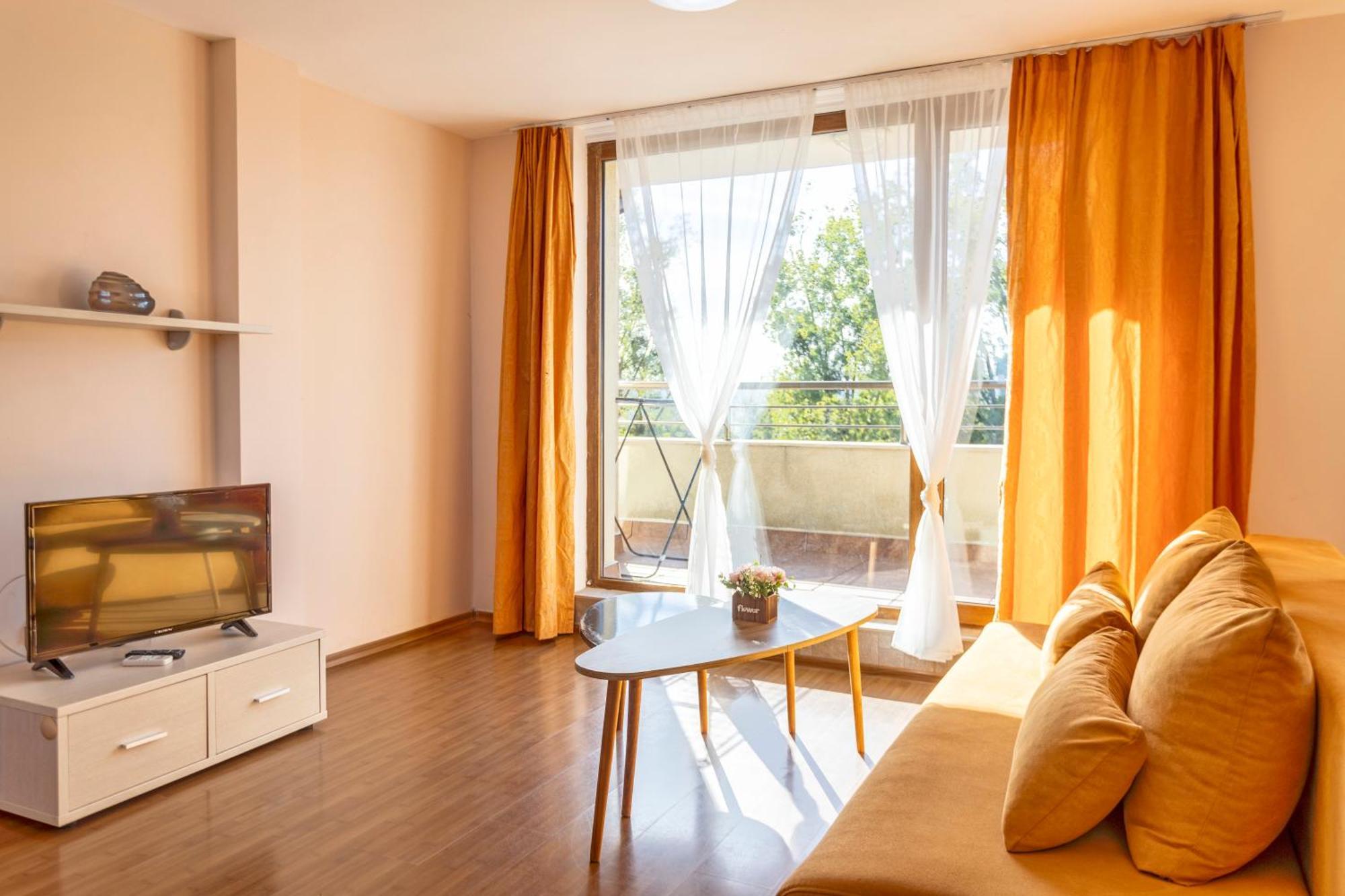 Aparthotel Hotel Prestige City II Primorsko Exteriér fotografie