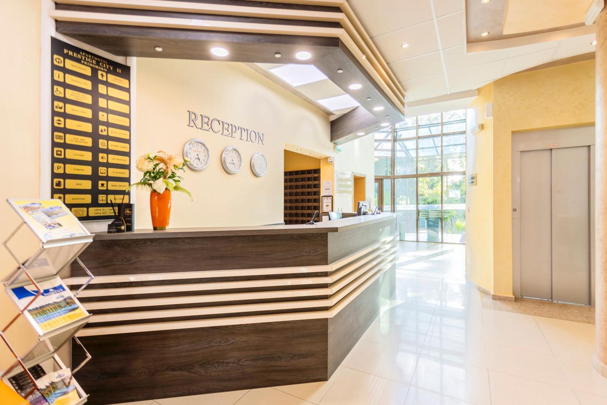 Aparthotel Hotel Prestige City II Primorsko Exteriér fotografie